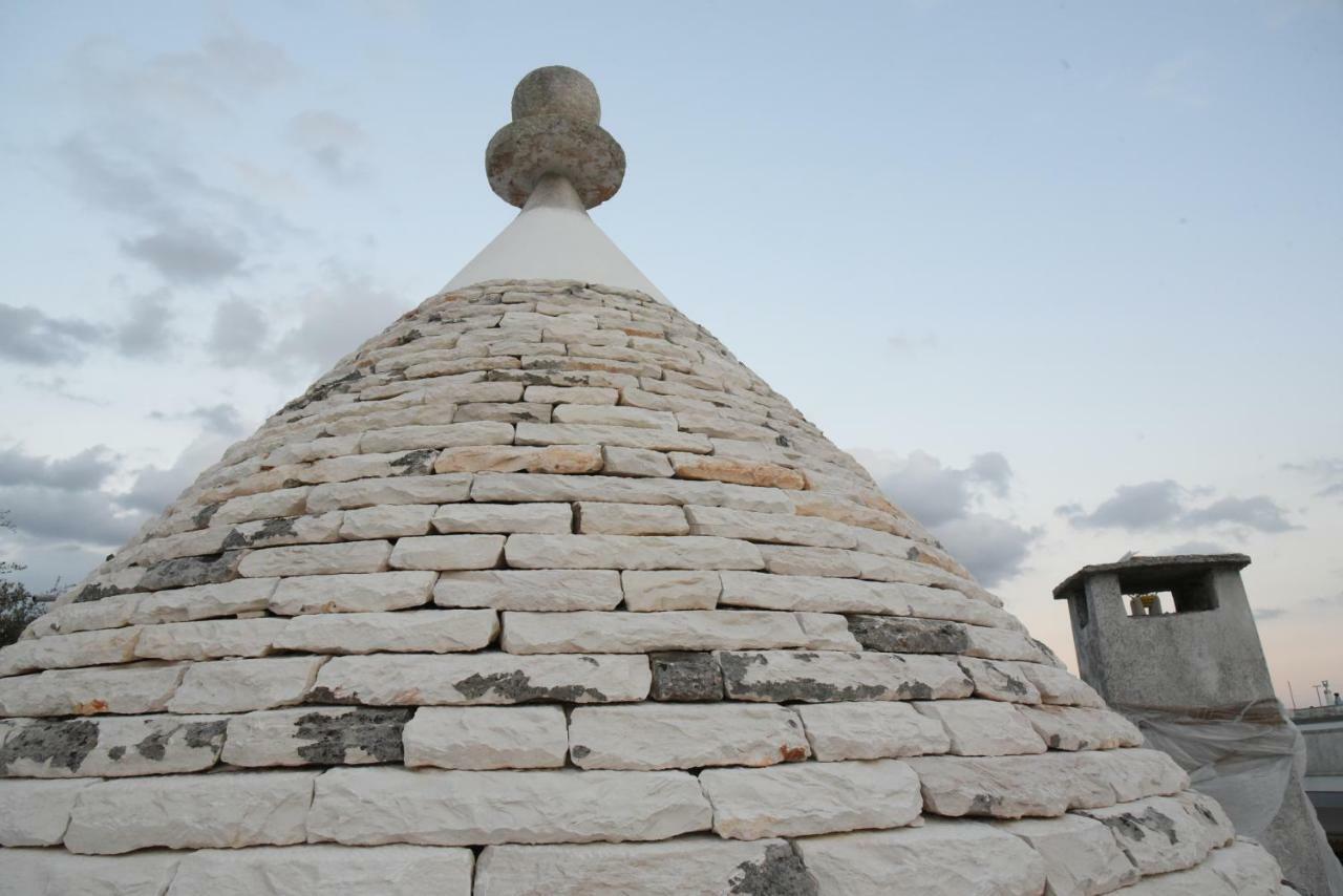Апартаменты Trulli Occhi Di Pietra Альберобелло Экстерьер фото