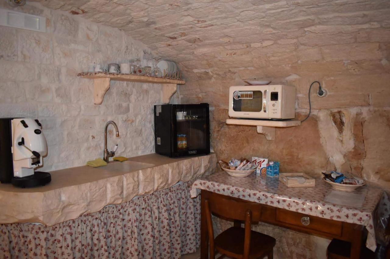 Апартаменты Trulli Occhi Di Pietra Альберобелло Экстерьер фото